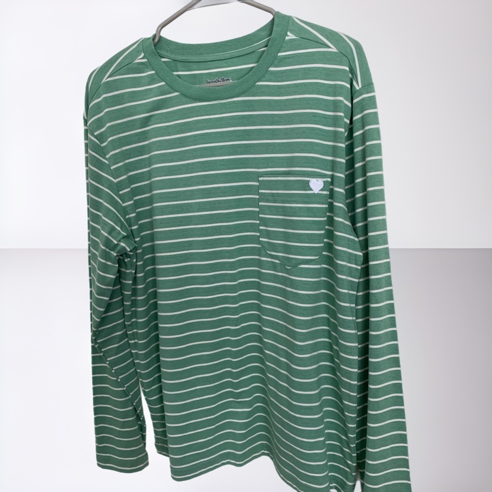 Long-Sleeve Green Striped Large NWT
